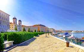 Trieste ist die Hauptstadt der Region Friaul-Julisch Venetien und auf jeden Fall einen Besuch wert! - Foto: Flaviu Boerescu / stock.adobe.com